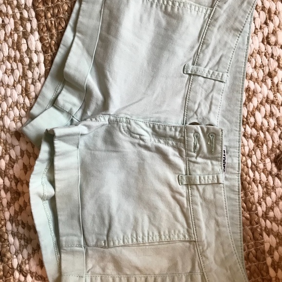 Express shorts size 6 - Picture 4 of 4